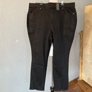 New stretchy Issac Mizrahi Live jeans Sz 22W